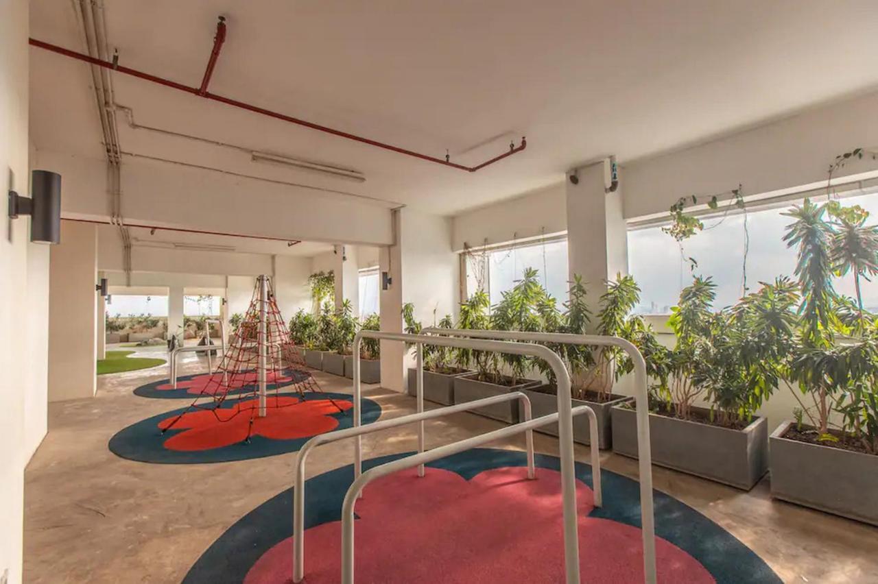 Redliving Grand Kamala Lagoon - Kita Pro Tower Barclay North Wisma tamu Bekasi